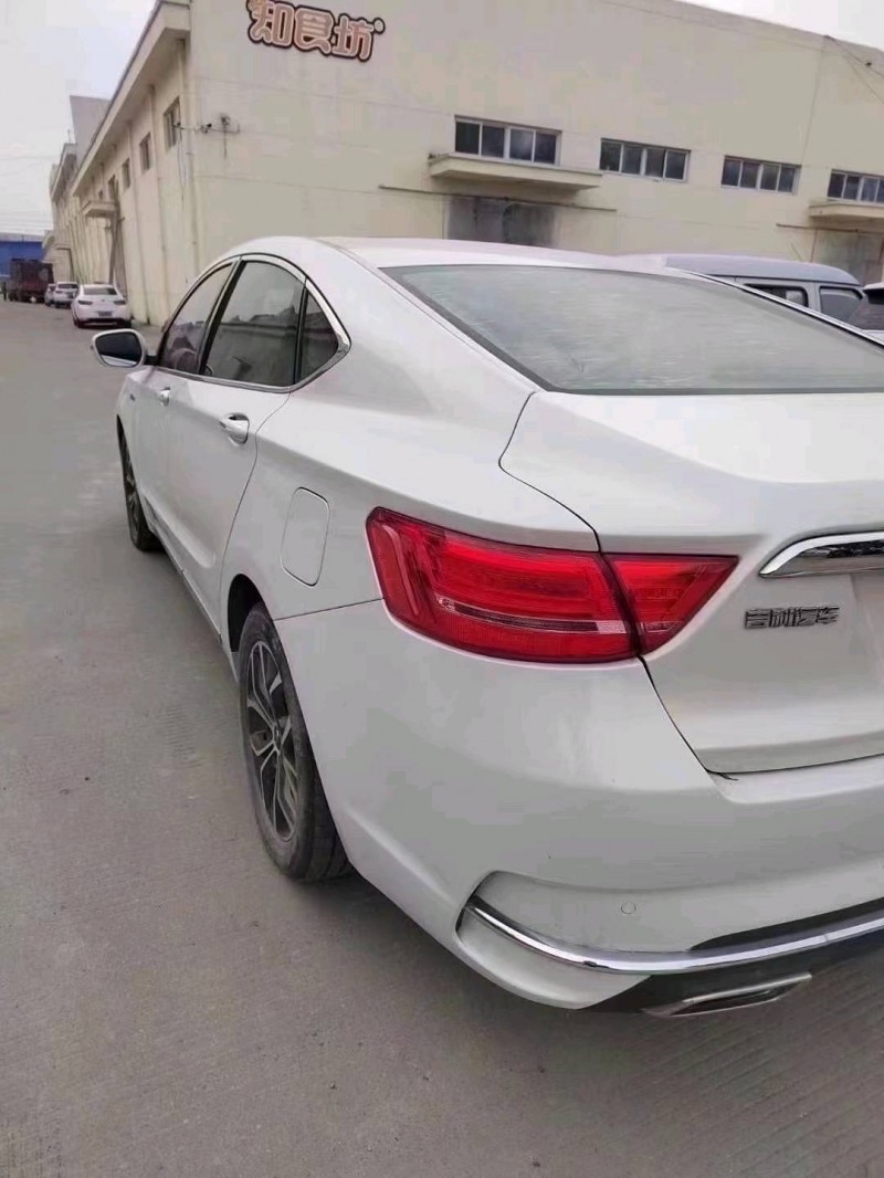 北京19年吉利博瑞7