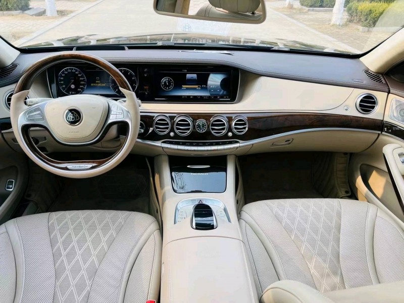 聊城16年奔驰迈巴赫S级5