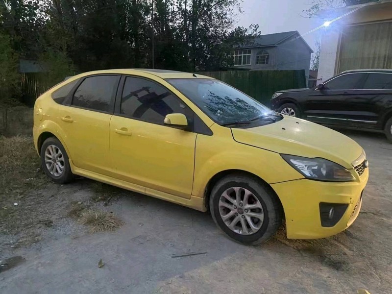 北京12年福特福克斯2