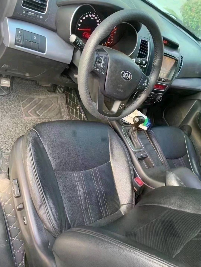 北京14年起亚索兰托8