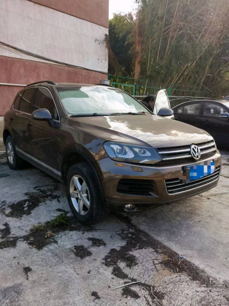 淮南13年大众途锐4