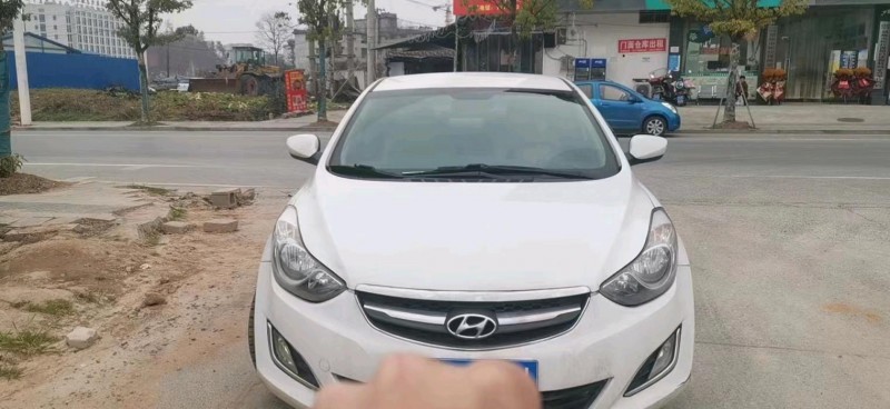 邯郸16年现代朗动4