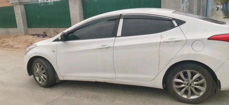 邯郸16年现代朗动1