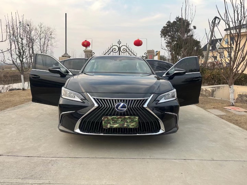 徐州19年雷克萨斯ES3