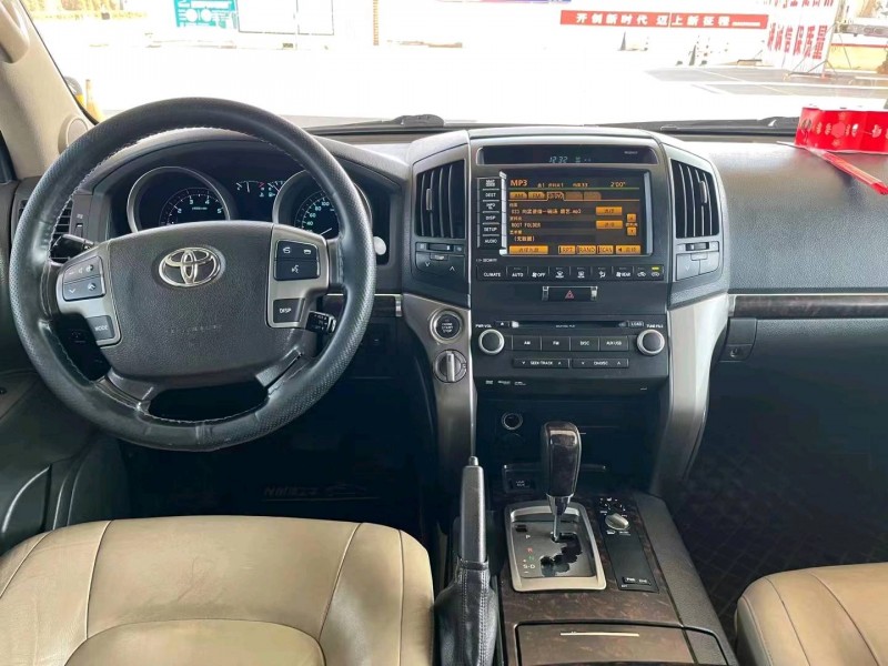 邯郸10年丰田兰德酷路泽6