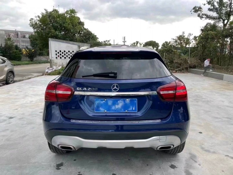 嘉兴19年奔驰GLA3