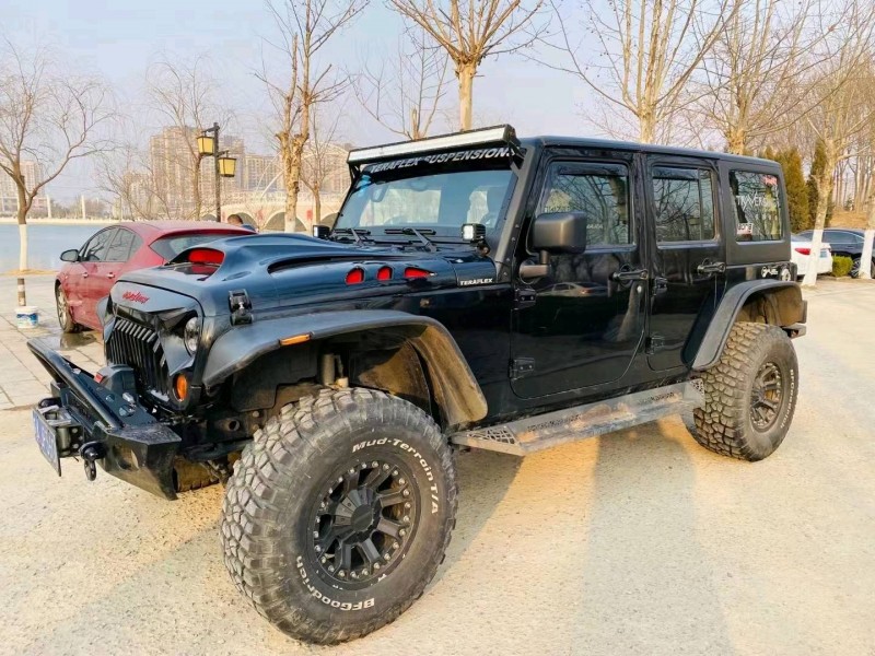 济南12年Jeep牧马人8