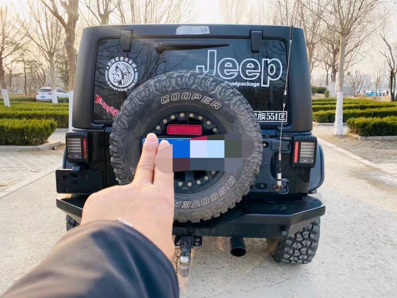济南12年Jeep牧马人1