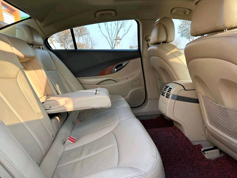 邯郸11年别克君越6