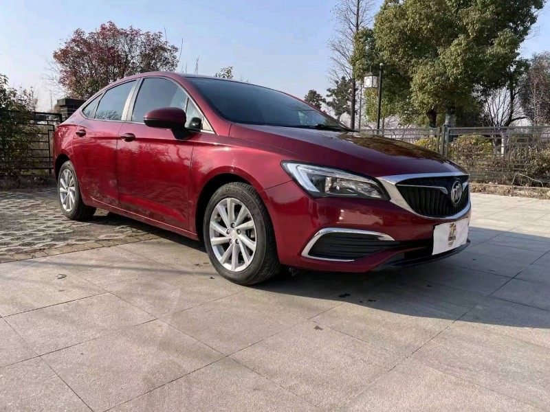 淮南18年别克威朗2