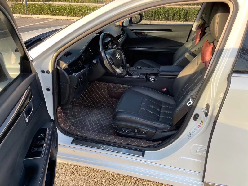 徐州16年雷克萨斯ES7