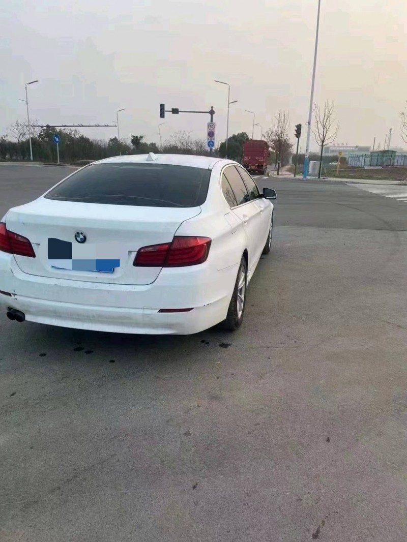 淮南13年宝马5系8