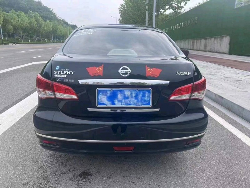 宜昌16年日产轩逸3