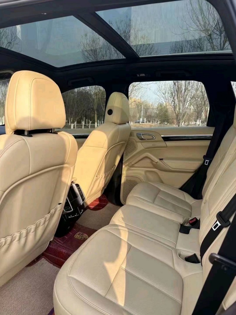 邯郸11年保时捷卡宴5