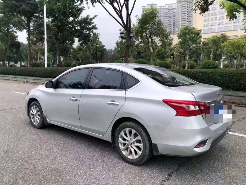 邯郸18年日产轩逸3