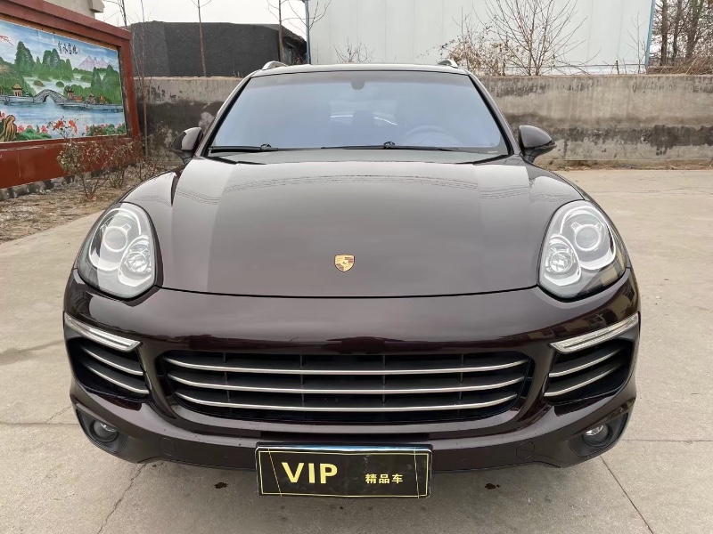 潍坊16年保时捷卡宴1
