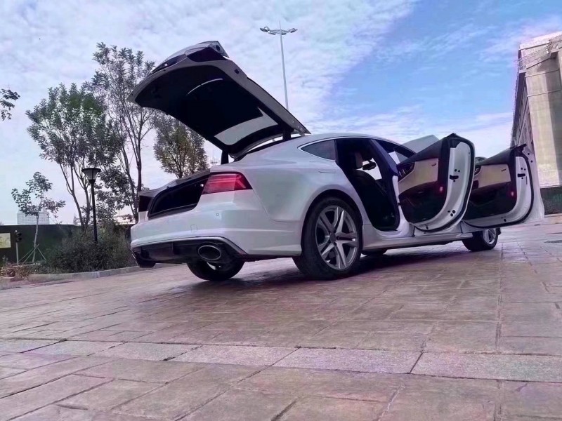 济宁18年奥迪A7L5