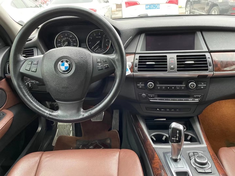 潍坊12年宝马X57