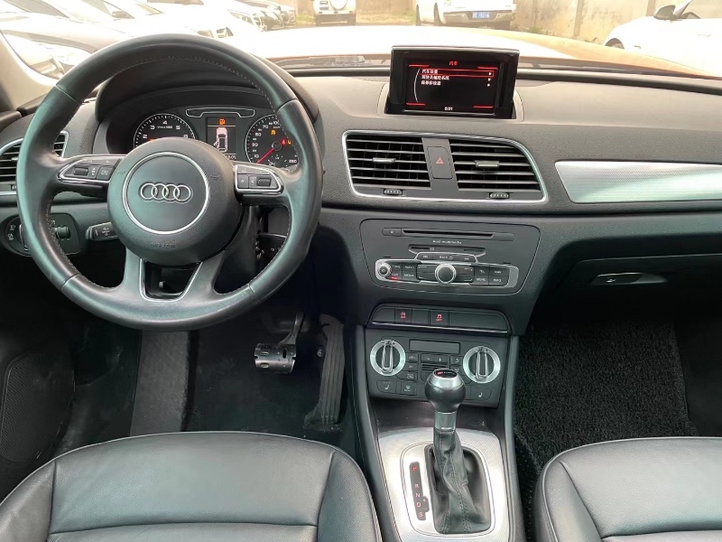 潍坊13年奥迪Q38