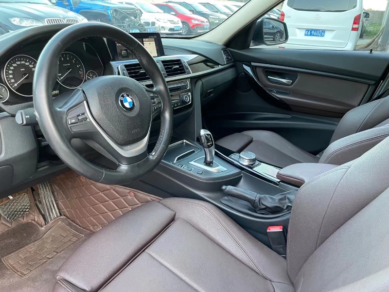 潍坊18年宝马3系9