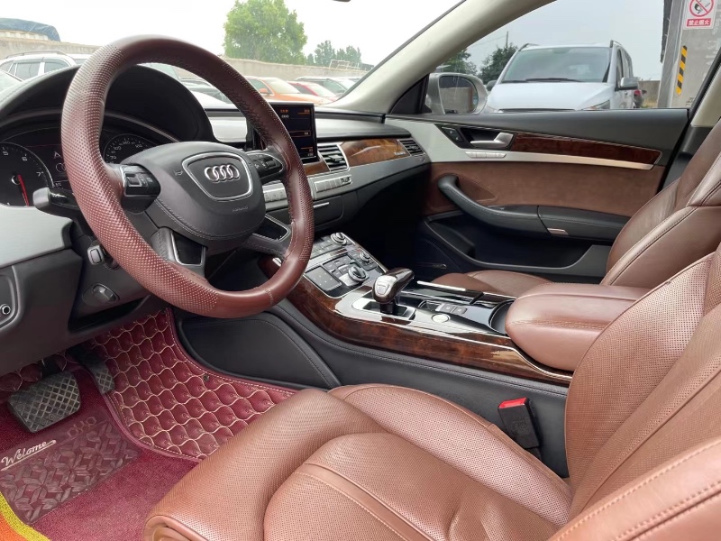 潍坊15年奥迪A8L5