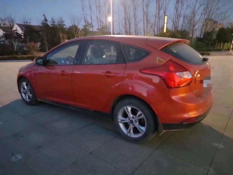 枣庄13年福特福克斯5