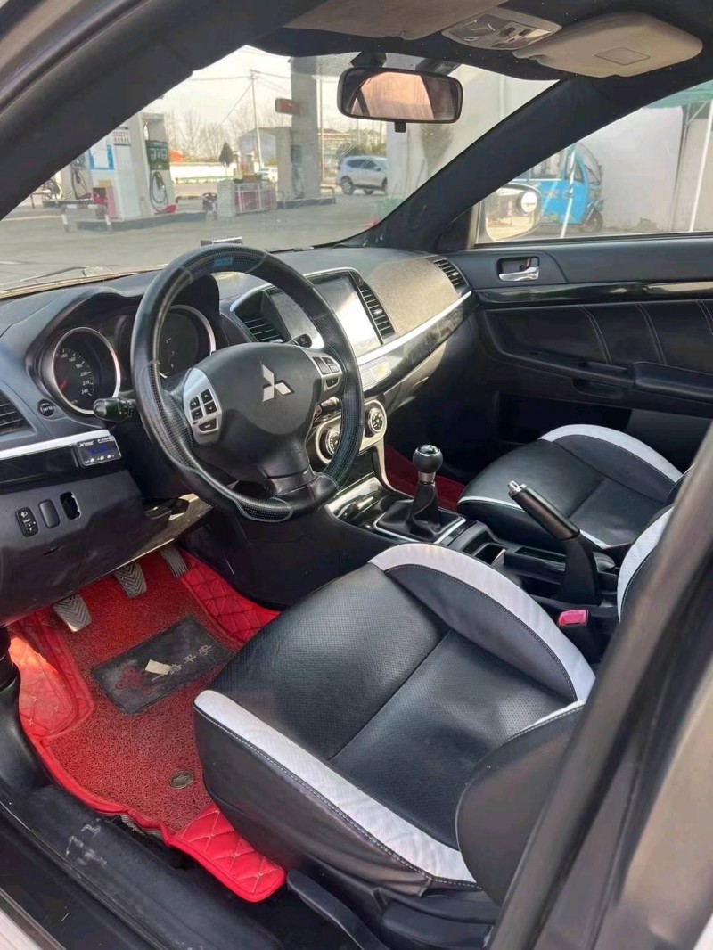 淮南17年三菱翼神8