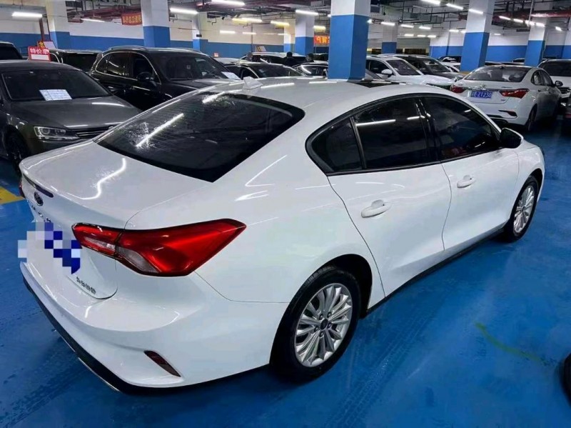 嘉兴21年福特福克斯2