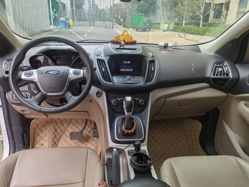 苏州14年福特翼虎4