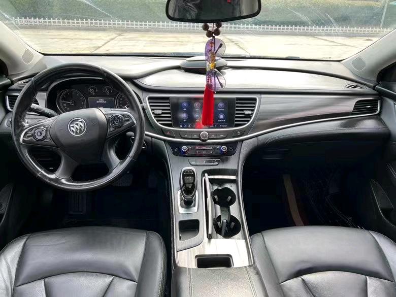 盐城19年别克君越7