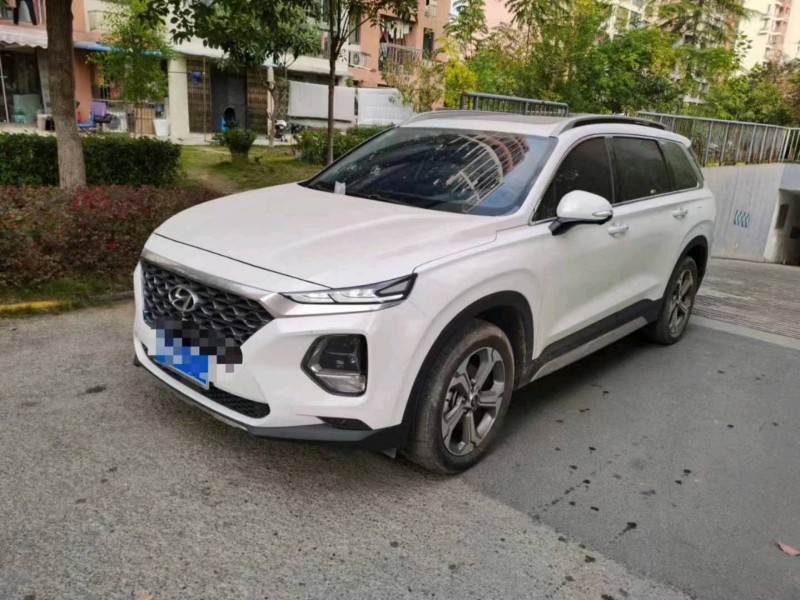 淮南19年现代新胜达6