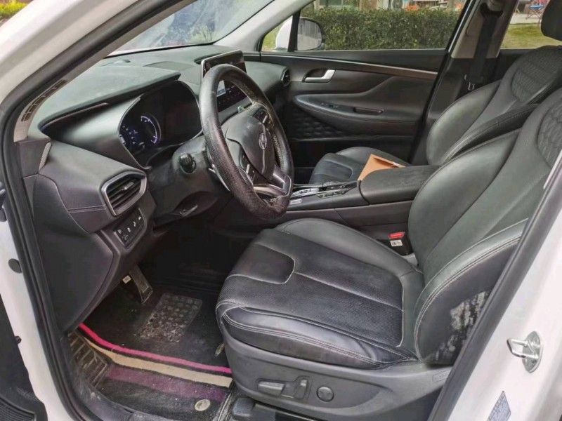 淮南19年现代新胜达7