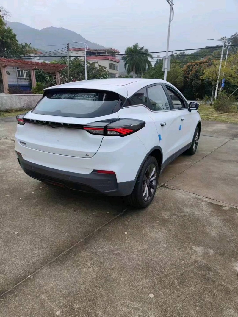 邯郸23年吉利几何5