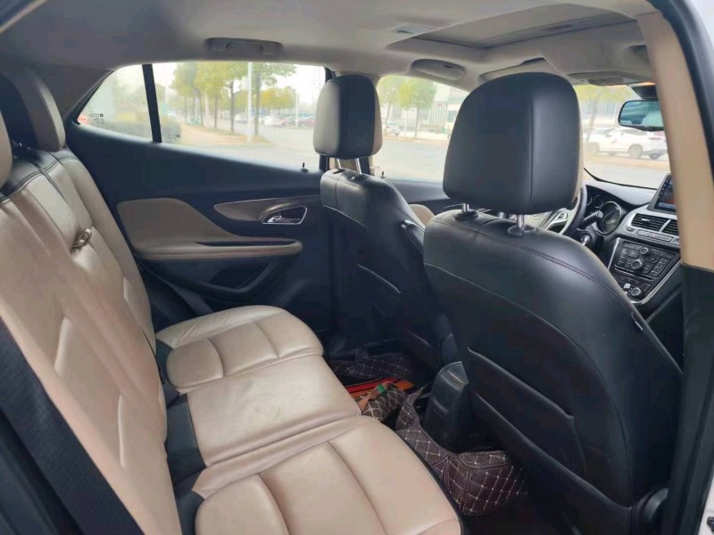 宜昌12年别克昂科拉8