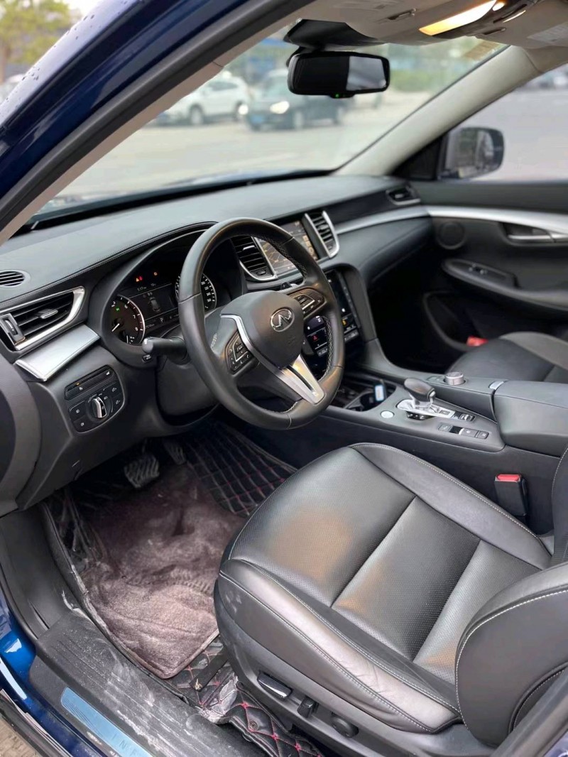 珠海19年英菲尼迪QX504