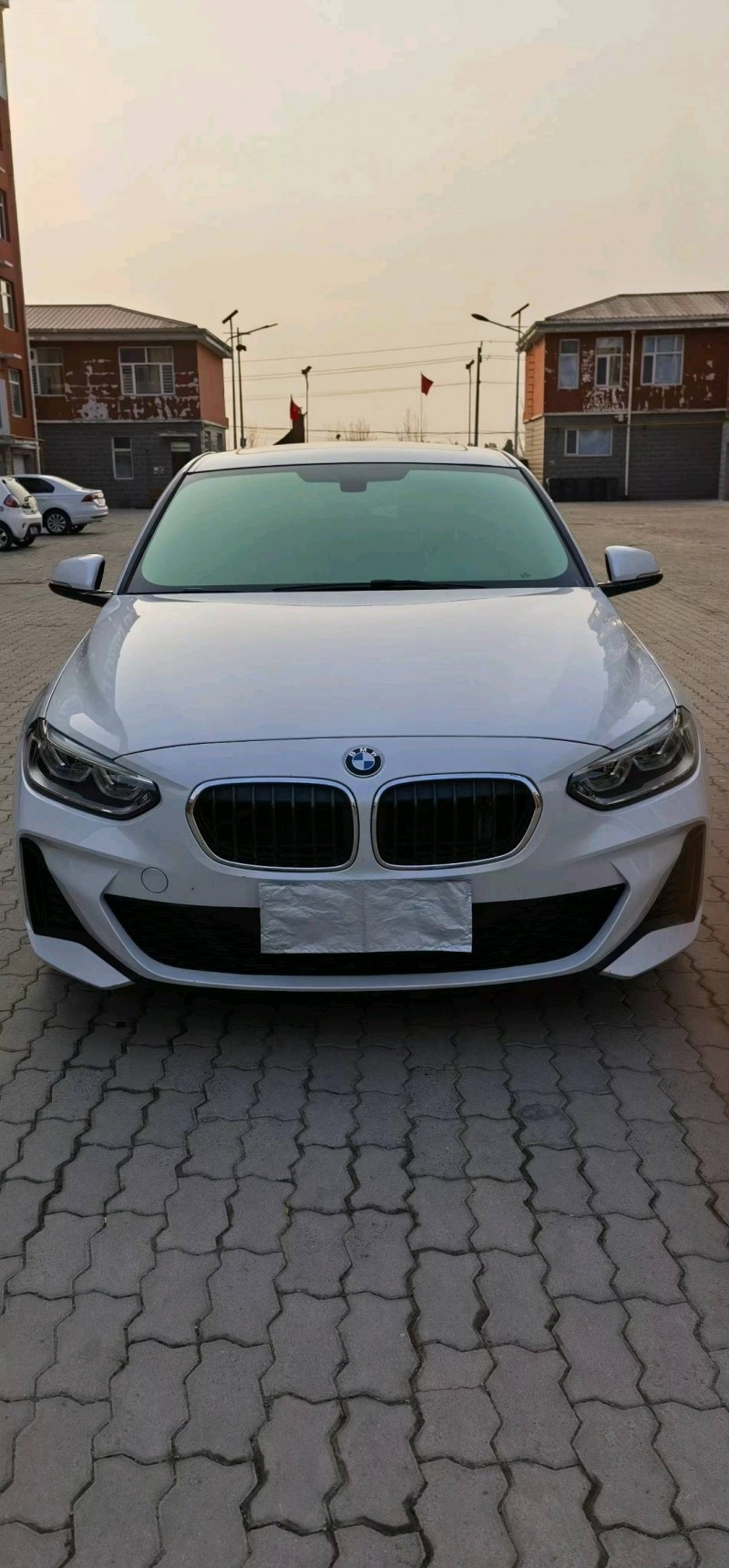 邯郸19年宝马1系1