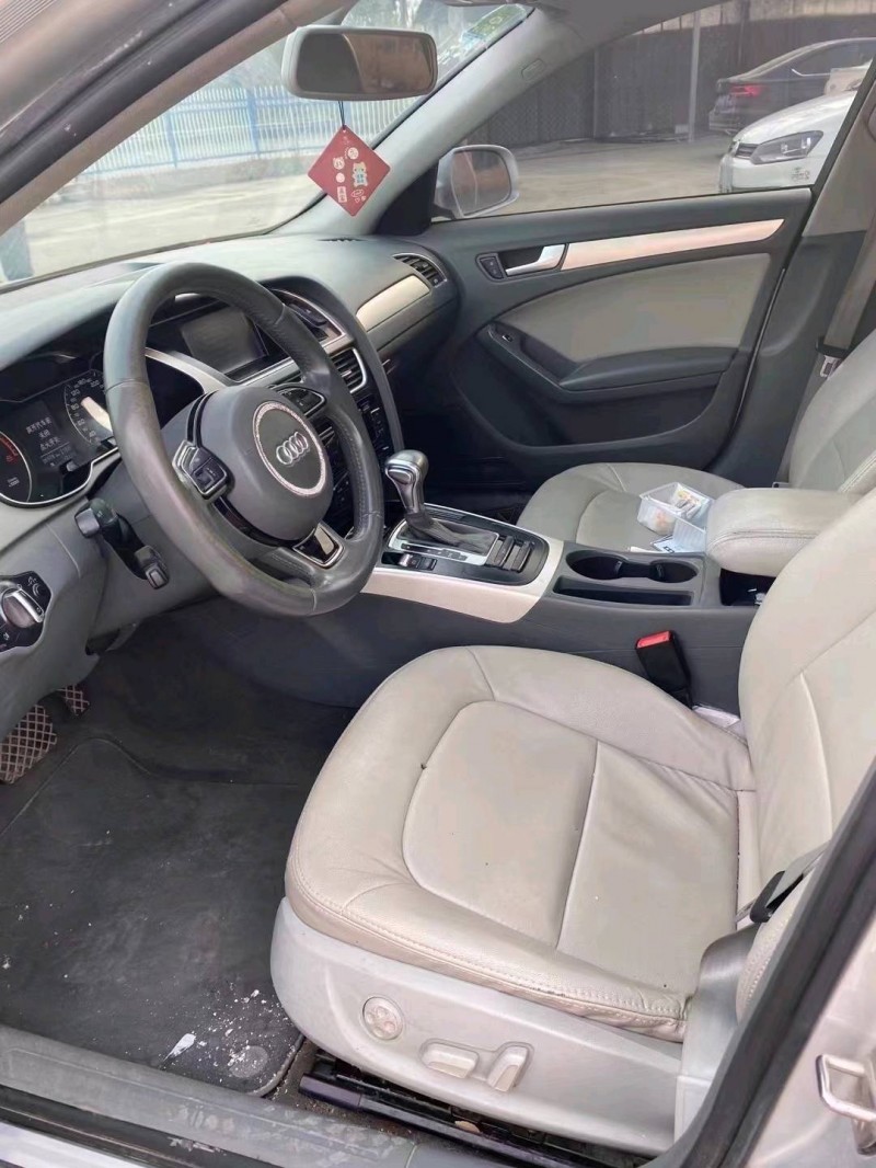 济宁12年奥迪A44