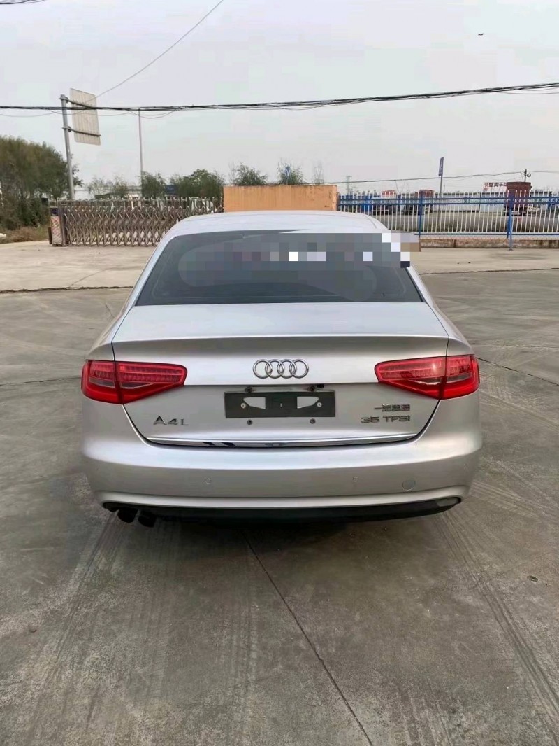 济宁12年奥迪A49