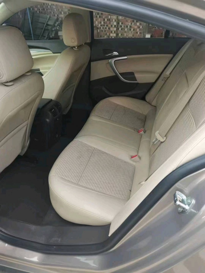 梧州15年别克君威4