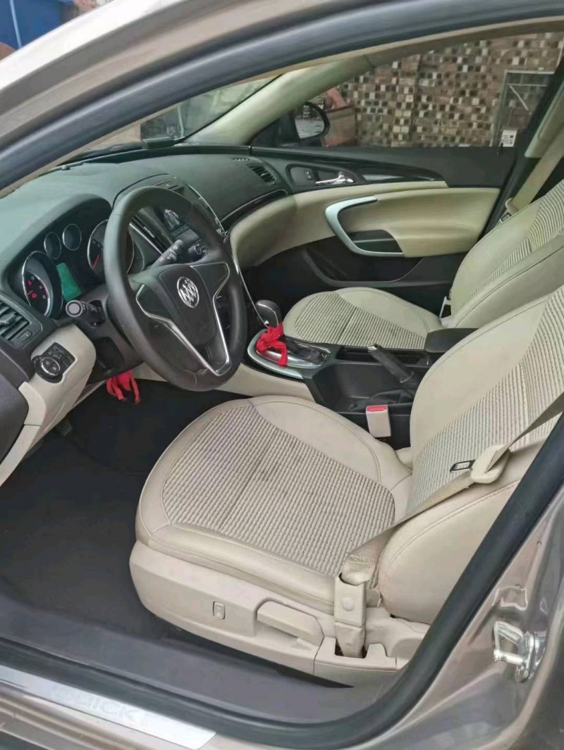 梧州15年别克君威2