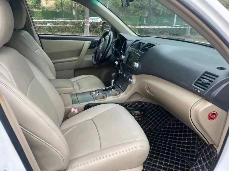 宜昌13年丰田汉兰达4