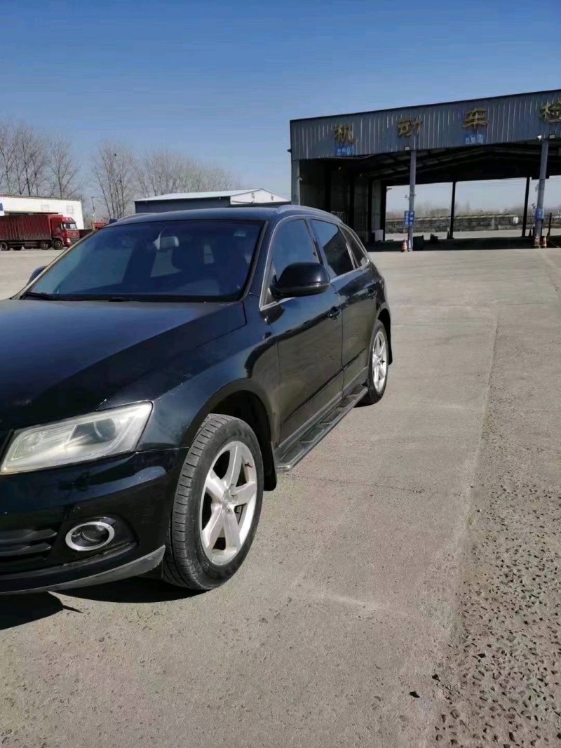 济宁14年奥迪Q53