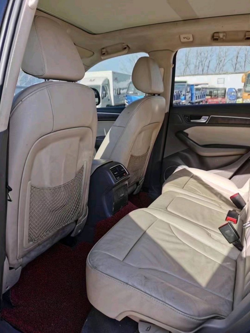 济宁14年奥迪Q55