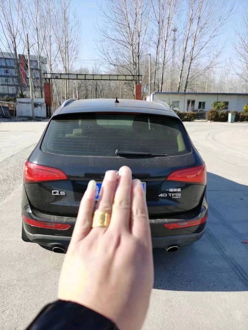 济宁14年奥迪Q56