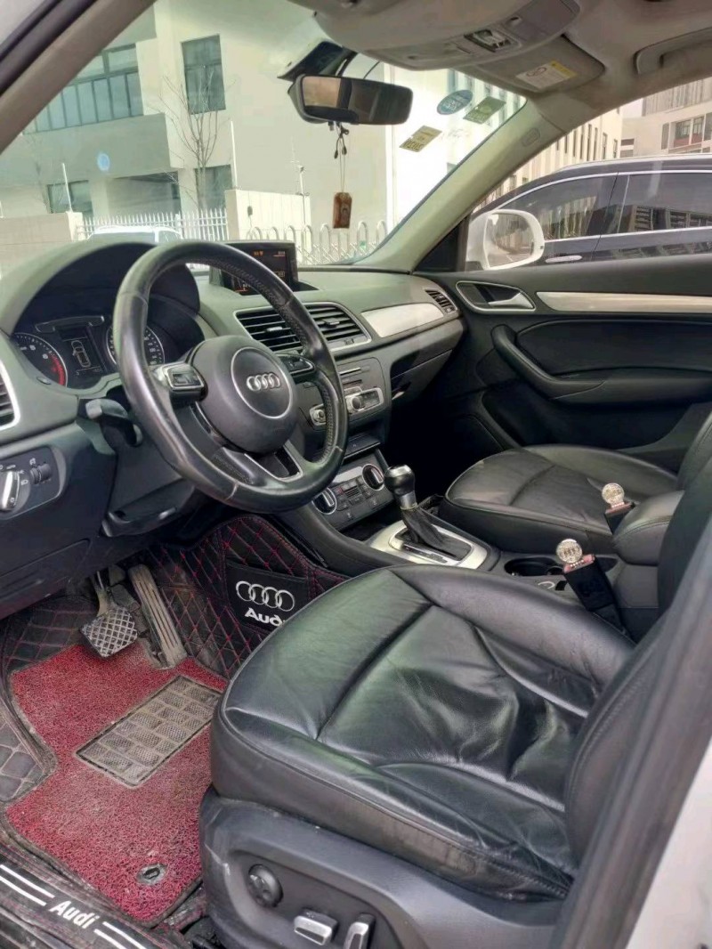 济南16年奥迪Q34