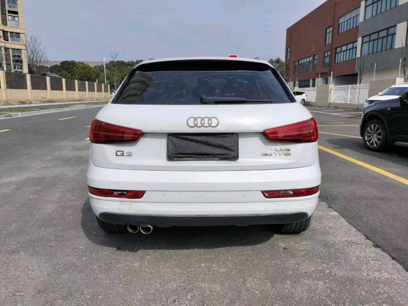 济南16年奥迪Q31