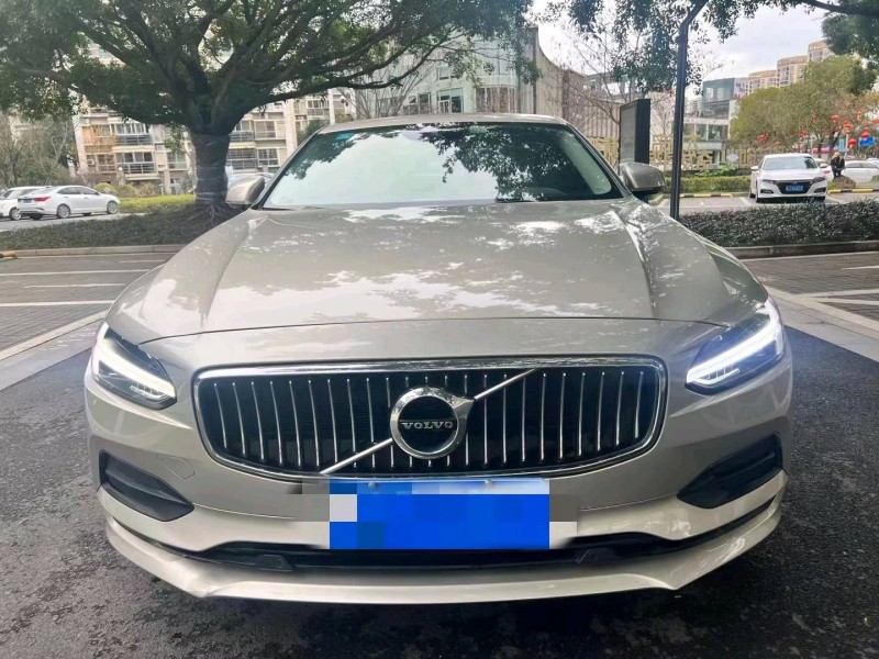 嘉兴18年沃尔沃S909