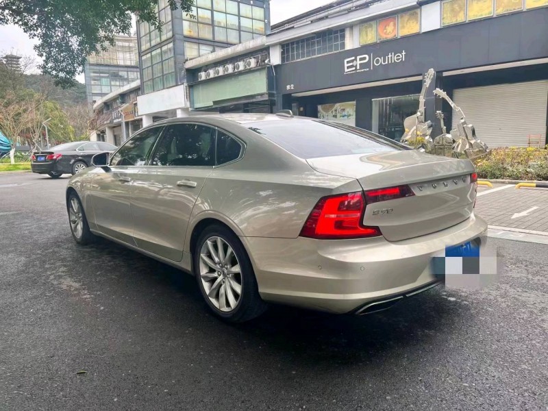 嘉兴18年沃尔沃S906