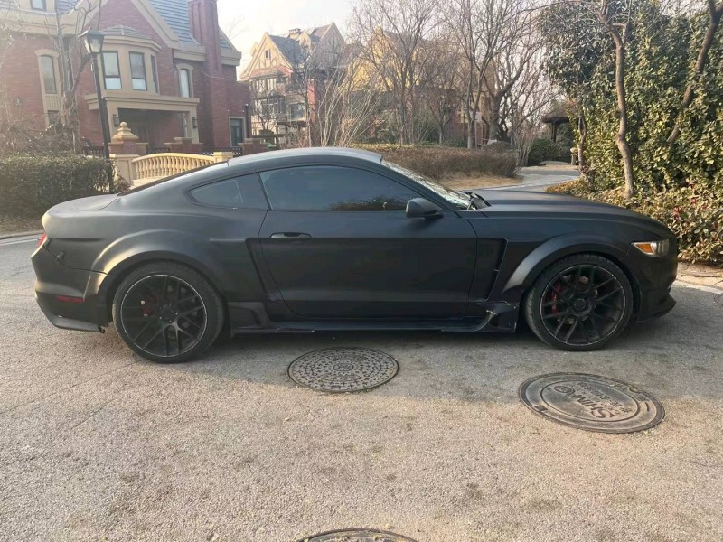 青岛15年福特野马6