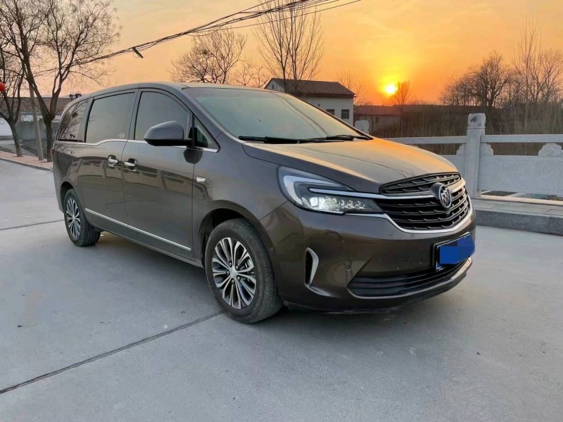 枣庄21年别克GL86